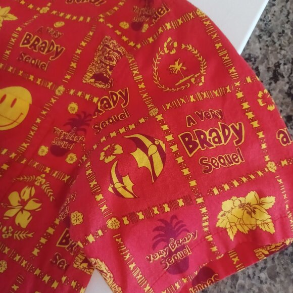 The Brady Bunch Shirt Size L A Very Brady Sequel Vintage - Picture 5 of 6